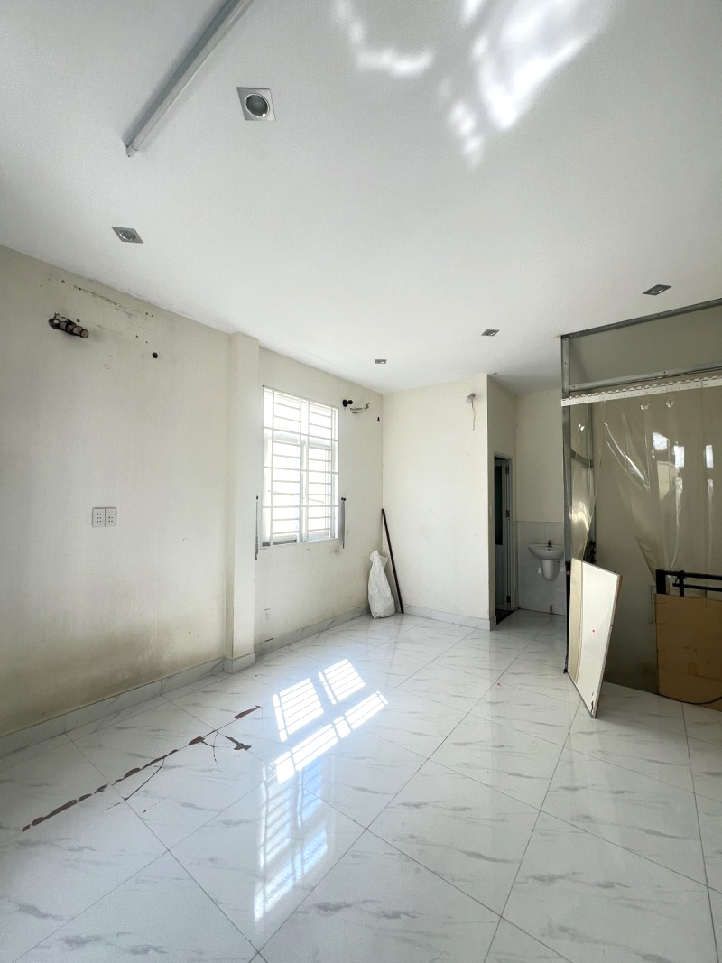 Hiếm! Nhà 3 Mặt Tiền – 3 Tầng – Trung Tâm Trường Thọ – Đang Cho Thuê 14tr/Tháng – Giá Tốt 6.8 Tỷ - Ảnh 1